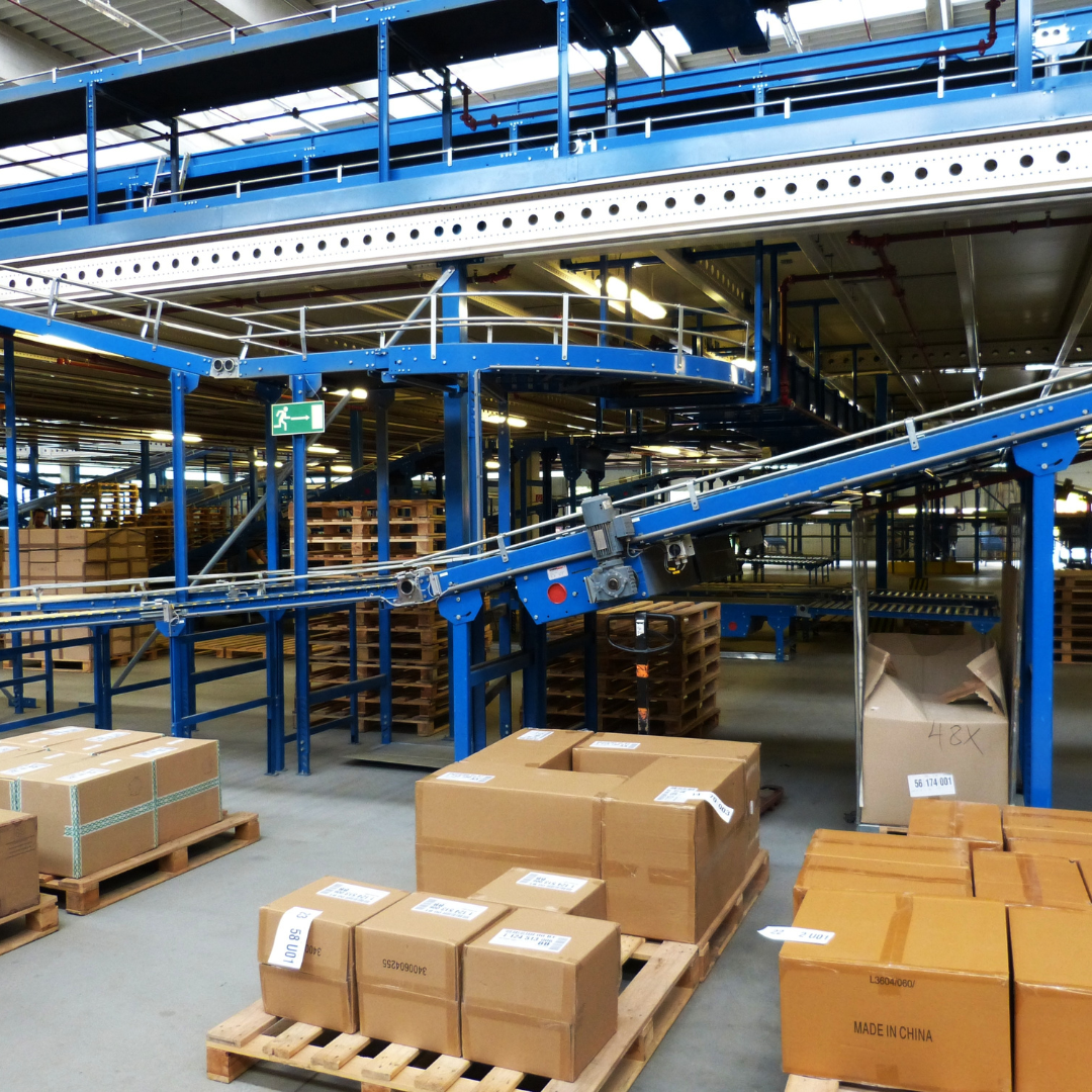 blue orange colorful travel and tour instagram post (25)